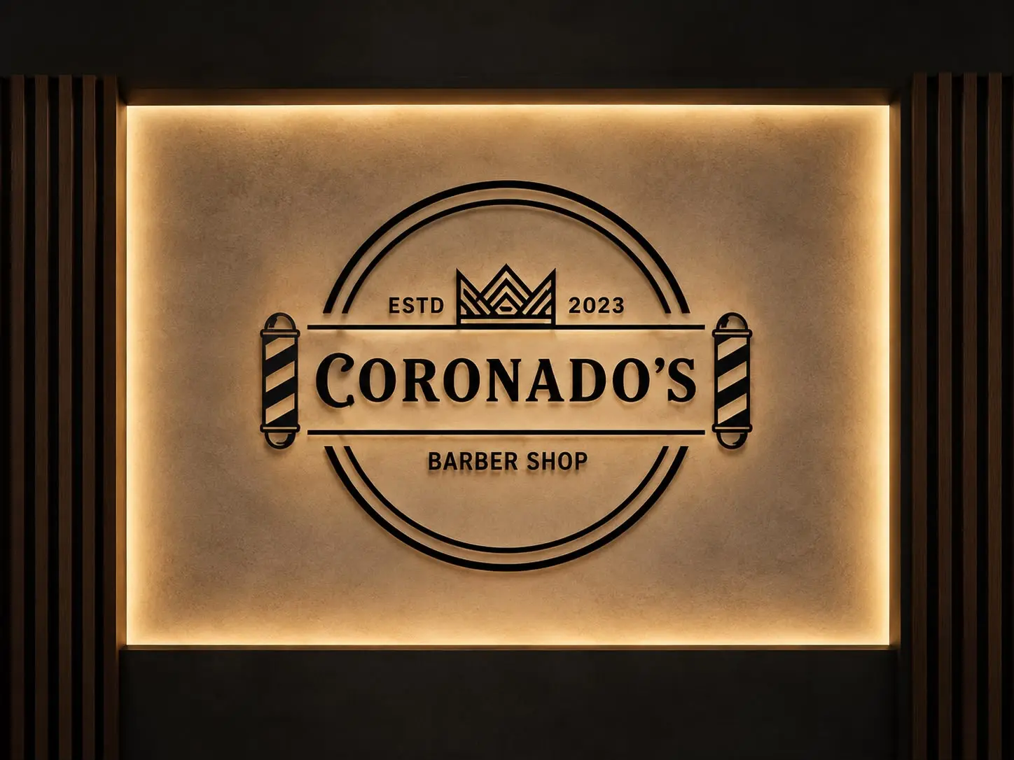 Caballeros felices en Coronados